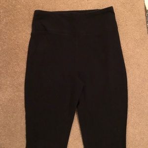 Women’s black leggings